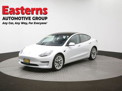 Used 2023 Tesla Model 3 Standard Range RWD image 48