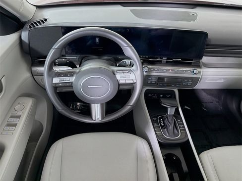 Certified 2024 Hyundai Kona SEL image 4