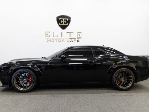 Used 2020 Dodge Challenger SRT Hellcat Redeye RWD image 2
