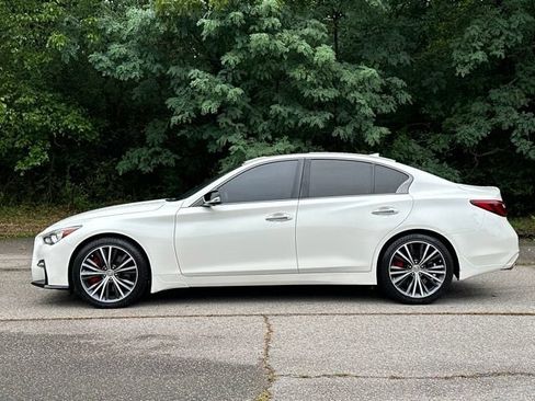 Used 2023 INFINITI Q50 Red Sport 400 RWD image 2