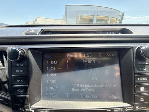 Used 2018 Toyota RAV4 Limited w/ Advanced Technology Package AWD/4WD image 16