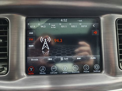 Used 2017 Dodge Charger SXT w/ AWD Plus Group image 45