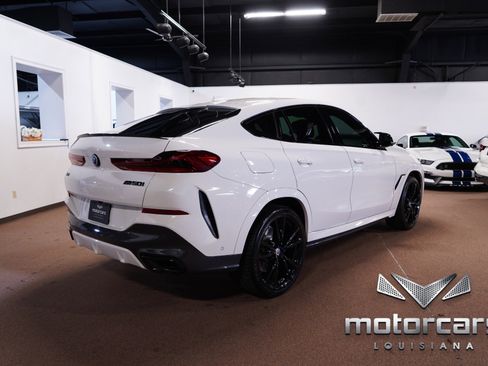 Used 2020 BMW X6 M50i w/ Executive Package image 7