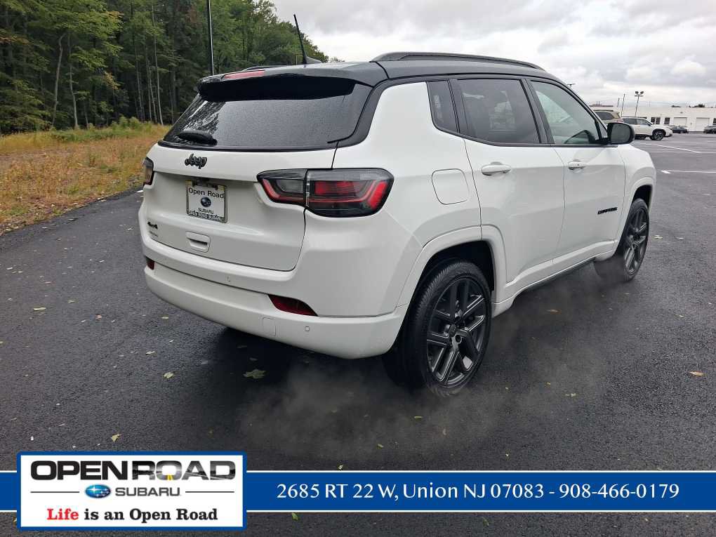 Used 2024 Jeep Compass Limited w/ High Altitude Package AWD/4WD image 3