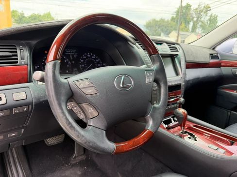 Used 2008 Lexus LS 460 L RWD image 11