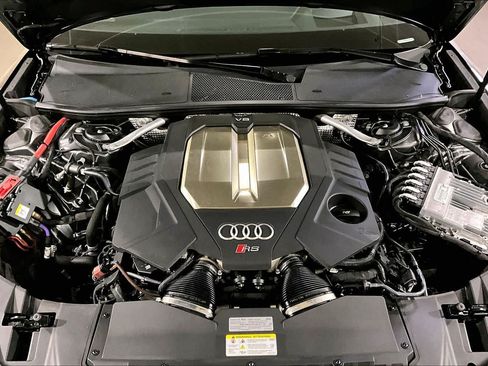 Used 2023 Audi RS 6 AWD/4WD image 29