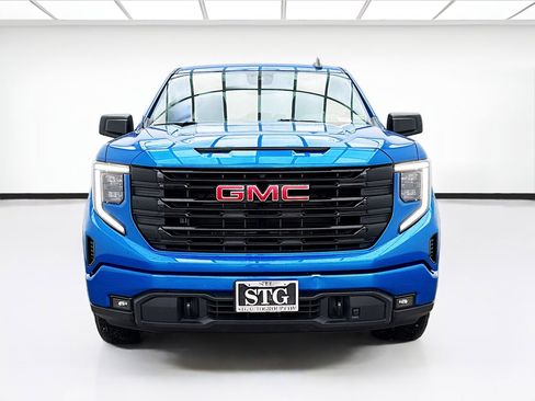 Used 2023 GMC Sierra 1500 Elevation w/ X31 Off-Road Package image 2