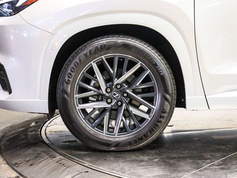 Certified 2025 Lexus TX 350 FWD w/ Technology Package image 9
