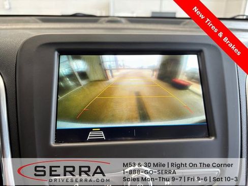 Used 2019 Chevrolet Equinox LT image 24