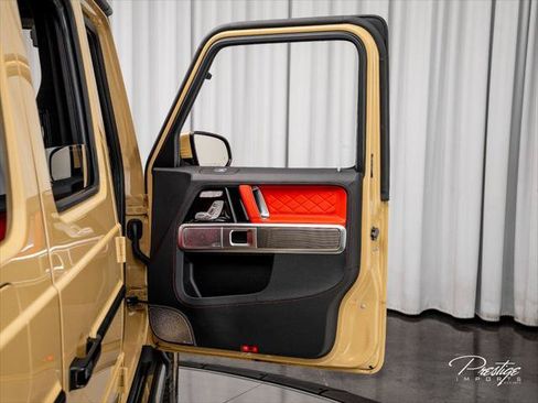 Used 2025 Mercedes-Benz G 63 AMG 4MATIC image 19
