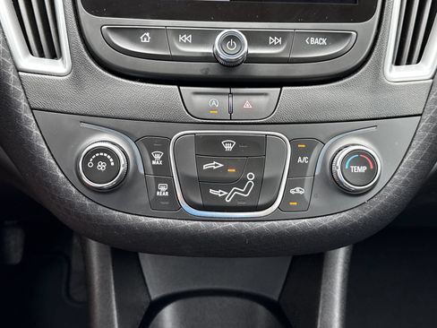 Used 2024 Chevrolet Malibu LS w/ Driver Confidence Package FWD image 23