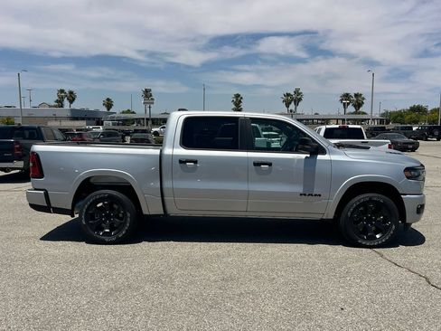 New 2026 RAM 1500 Big Horn w/ Night Edition AWD/4WD image 9