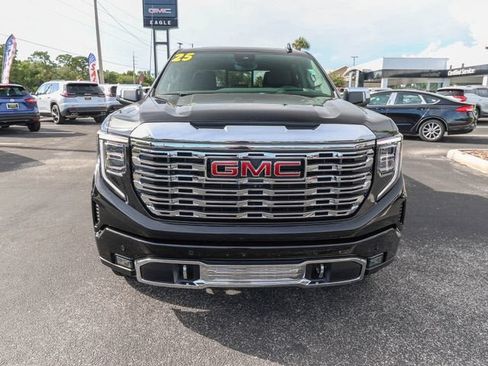 Used 2025 GMC Sierra 1500 Denali w/ Denali Reserve Package AWD/4WD image 2