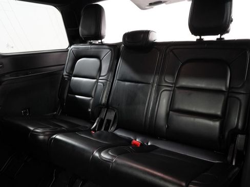 Used 2019 Lincoln Navigator Reserve w/ Cargo Package AWD/4WD image 25