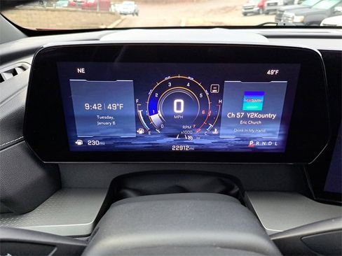 Certified 2024 Chevrolet Traverse LT w/ Trailering Package image 12