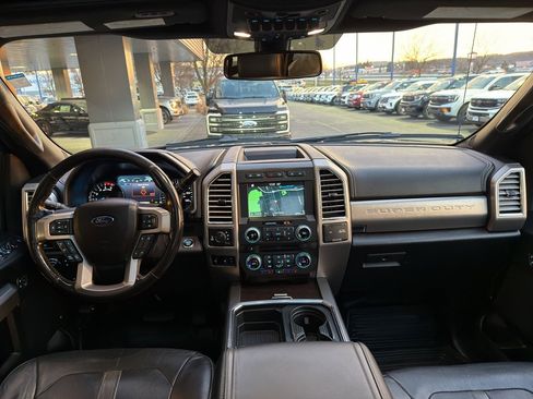 Used 2017 Ford F350 Platinum w/ Platinum Ultimate Package image 41