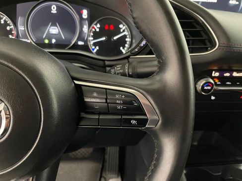 Used 2024 MAZDA MAZDA3 s image 20