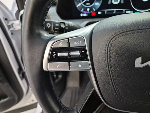 Certified 2024 Kia Telluride SX Prestige X-Line AWD/4WD image 16
