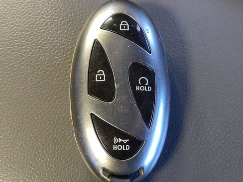 Used 2024 Hyundai Elantra SEL FWD image 32