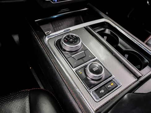 Used 2019 Ford Expedition Limited w/ Equipment Group 303A image 25