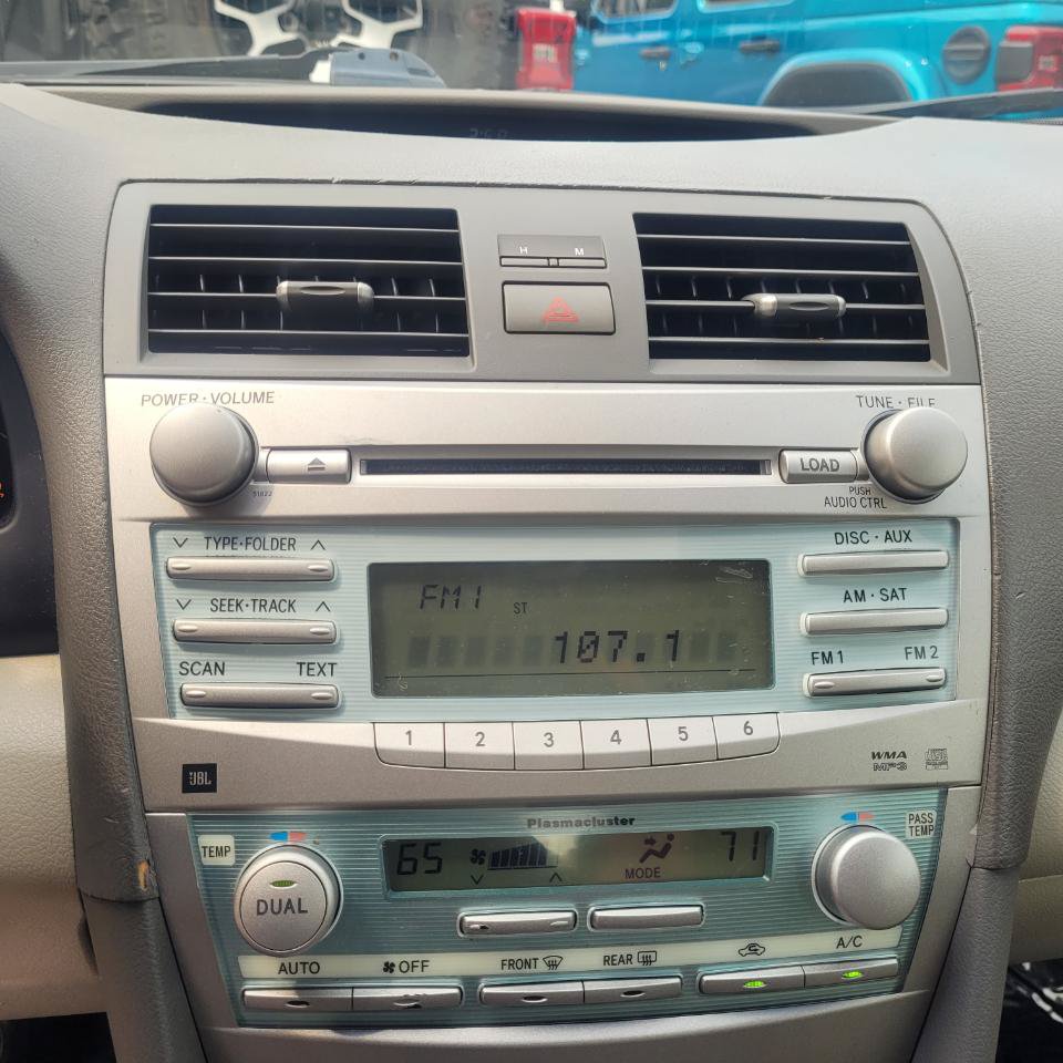 Used 2007 Toyota Camry Hybrid FWD image 17