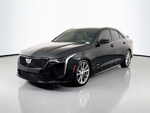 Used 2024 Cadillac CT4 V w/ Super Cruise 2 Package RWD image 3