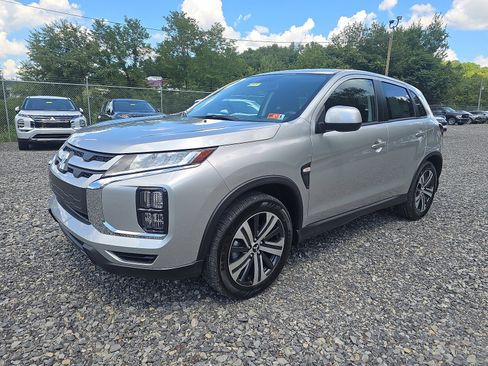 New 2025 Mitsubishi Outlander Sport ES image 9