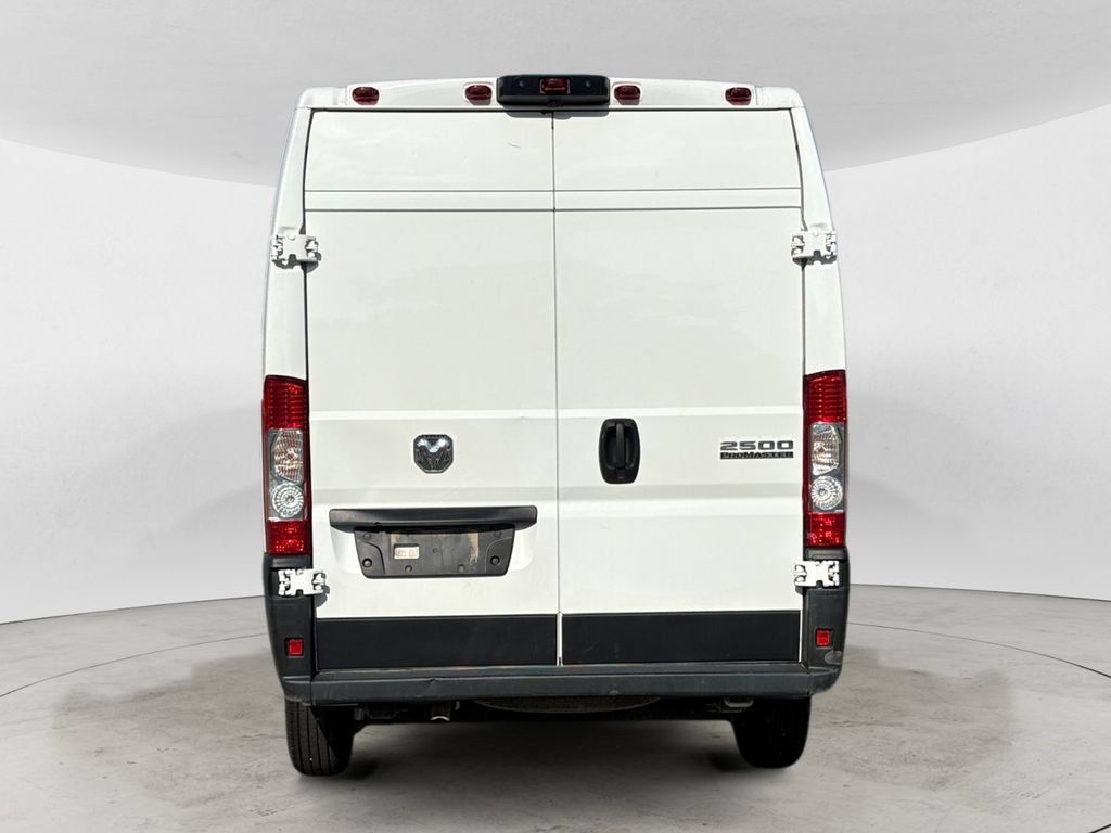 Used 2025 RAM ProMaster 2500 w/ Convenience Group FWD image 4