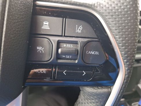 Used 2025 Toyota Tundra Platinum image 22