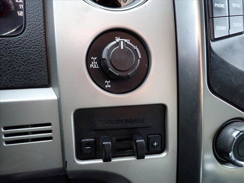 Used 2013 Ford F150 FX4 image 16