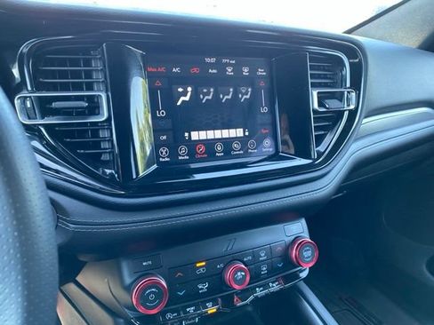 Used 2023 Dodge Durango SXT Launch Edition AWD/4WD image 19