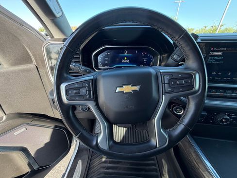 Used 2024 Chevrolet Silverado 2500 LTZ w/ LTZ Convenience Package AWD/4WD image 20