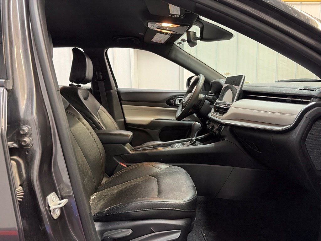 Used 2024 Jeep Compass Limited AWD/4WD image 21