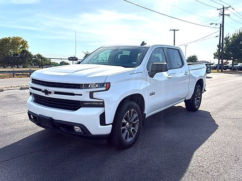 Used 2020 Chevrolet Silverado 1500 RST w/ Texas Edition RWD image 2