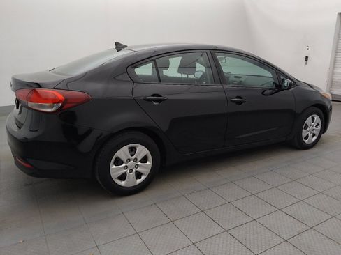 Used 2017 Kia Forte LX w/ LX Popular Package FWD image 10