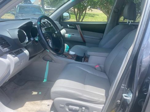 Used 2008 Toyota Highlander Limited AWD/4WD image 6