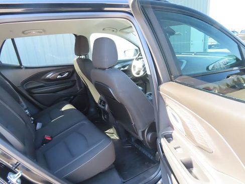 Used 2024 GMC Terrain SLE w/ Driver Convenience Package AWD/4WD image 26