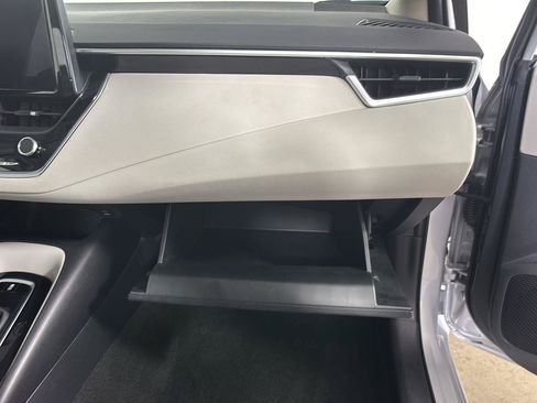 Used 2024 Toyota Corolla LE FWD image 26