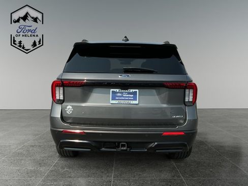 Certified 2025 Ford Explorer ST-Line AWD/4WD image 4