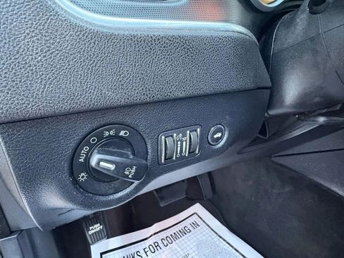 Used 2018 Dodge Charger SXT Plus image 17