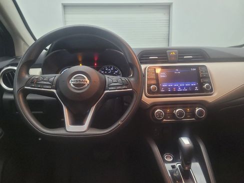 Used 2021 Nissan Versa SV FWD image 22