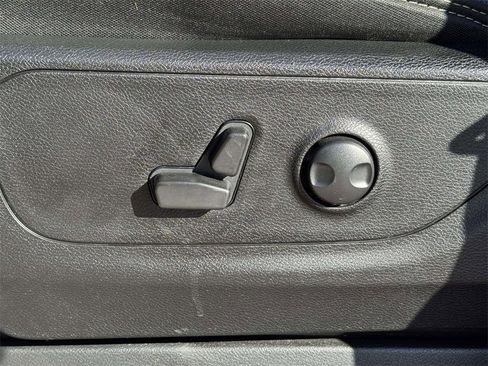 Used 2022 RAM 1500 Big Horn image 29