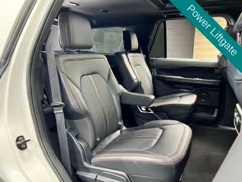 Used 2024 Ford Expedition Limited AWD/4WD image 11