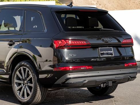 Used 2023 Audi Q7 2.0T Premium Plus w/ Premium Plus Package AWD/4WD image 10