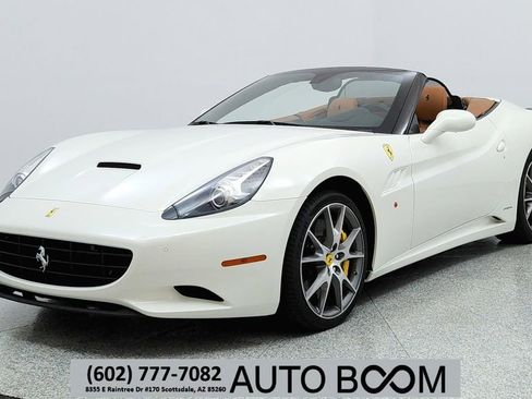 Used 2014 Ferrari California image 1
