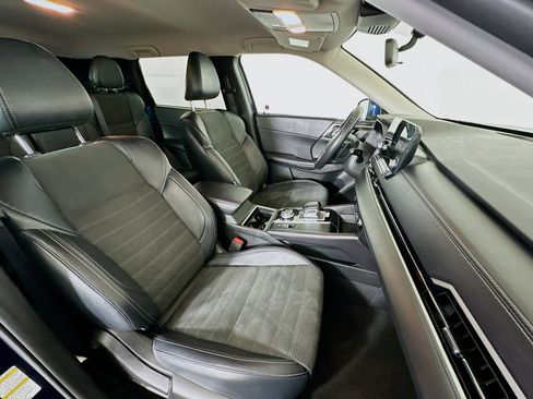 Used 2024 Mitsubishi Outlander SE image 34