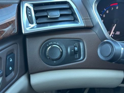 Used 2016 Cadillac SRX Luxury w/ Driver Awareness Package image 26