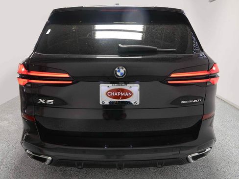 Used 2025 BMW X5 sDrive40i w/ M Sport Package RWD image 4