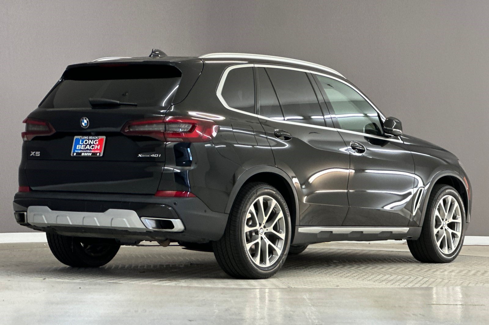 Certified 2023 BMW X5 xDrive40i w/ Premium Package AWD/4WD image 8