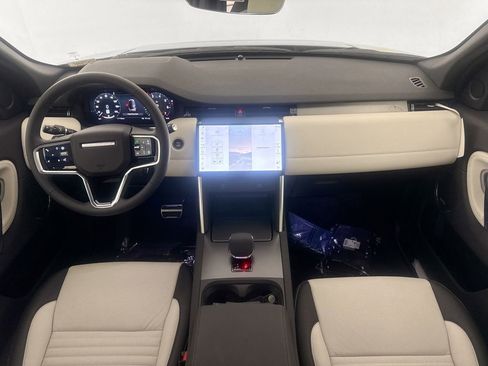 New 2026 Land Rover Discovery Sport Landmark AWD/4WD image 22